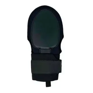 Hand Mitt